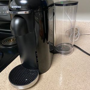 Nespresso machine. Vertuo plus model.